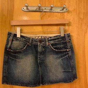 Vintage Guess Luxury Jeans Denim Mini skirt
